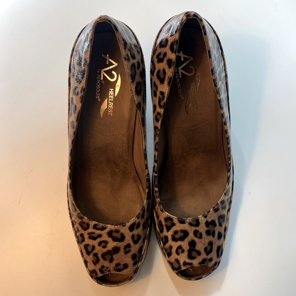 Aerosoles leopard print peep toe pump - Picture 2 of 5